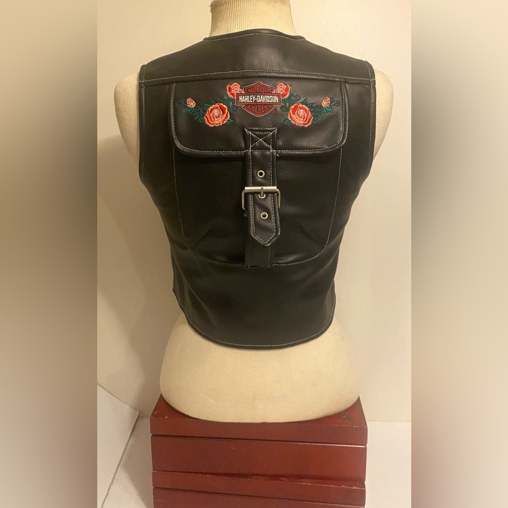 Harley Davidson NWT Embroidered Vest With Pocket